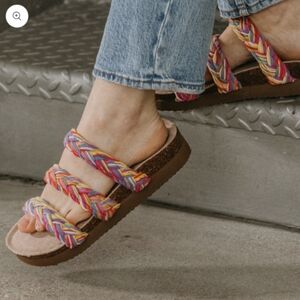 Rocket Dog Rainbow Braided Women's Slide Sandal